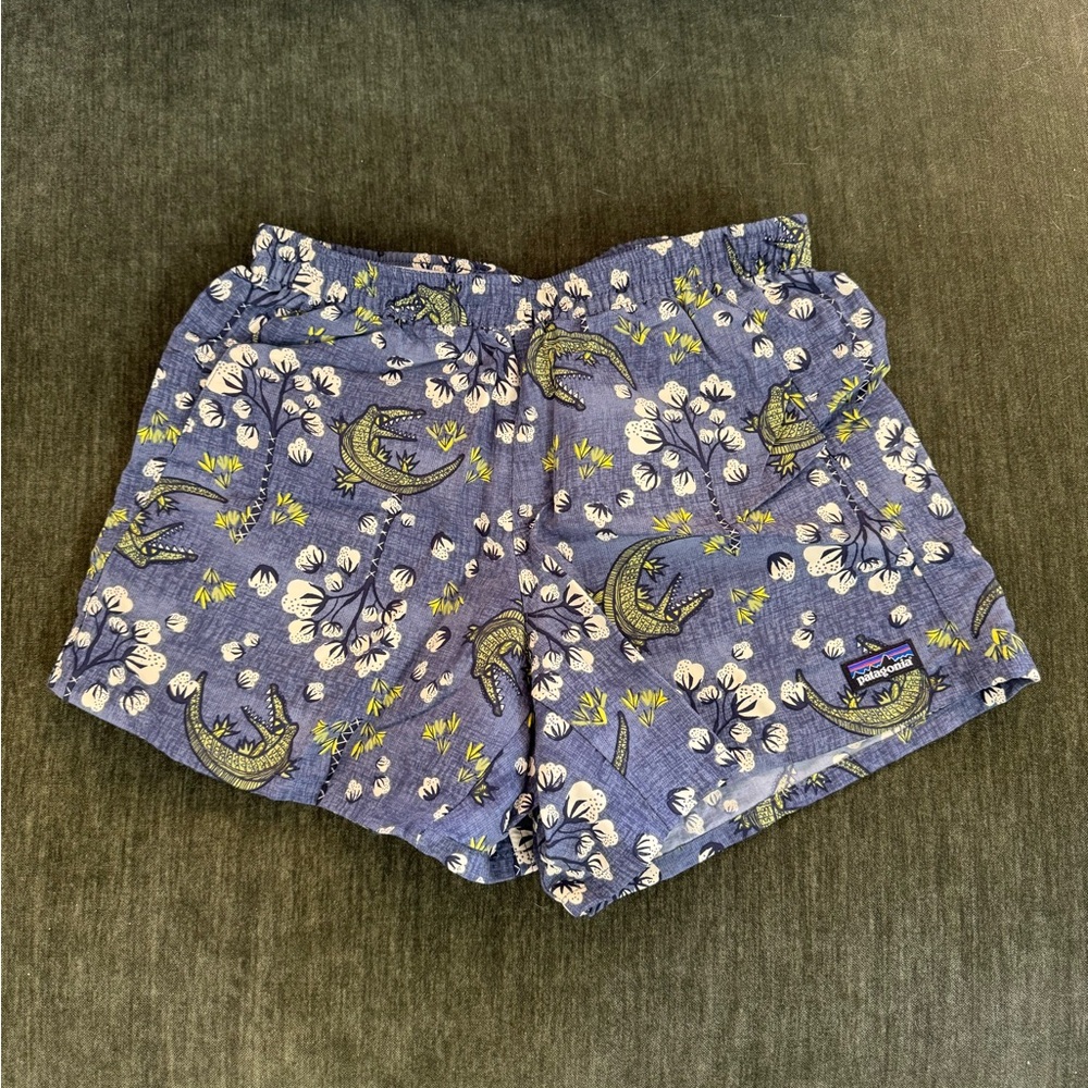 **SOLD** Vintage Patagonia Gator Baggies Shorts